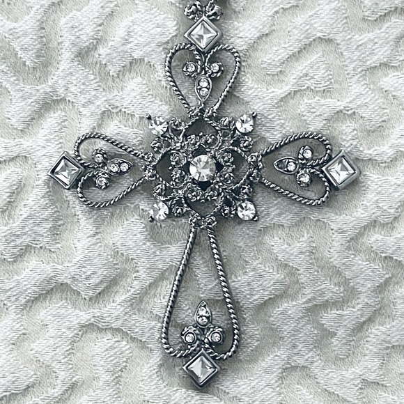 925 STERLING SILVER SIGNED 28” CHAIN WITH SILVER TONE CROSS D1-37 - Picture 5 of 6